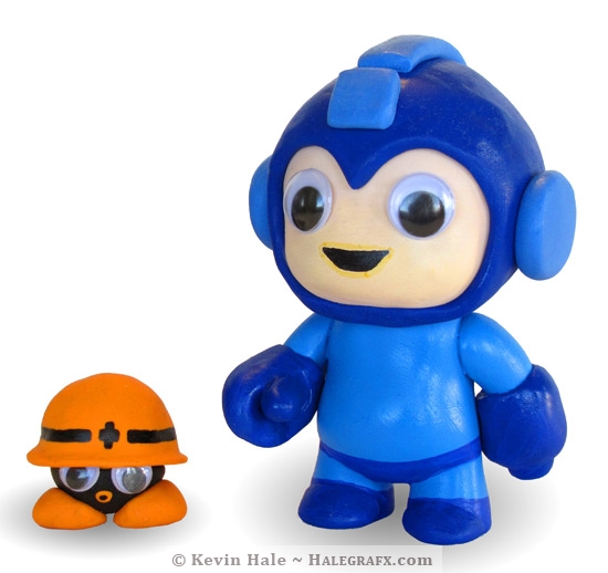 Megaman and met custom vinyl figure Megaman and met custom vinyl figure