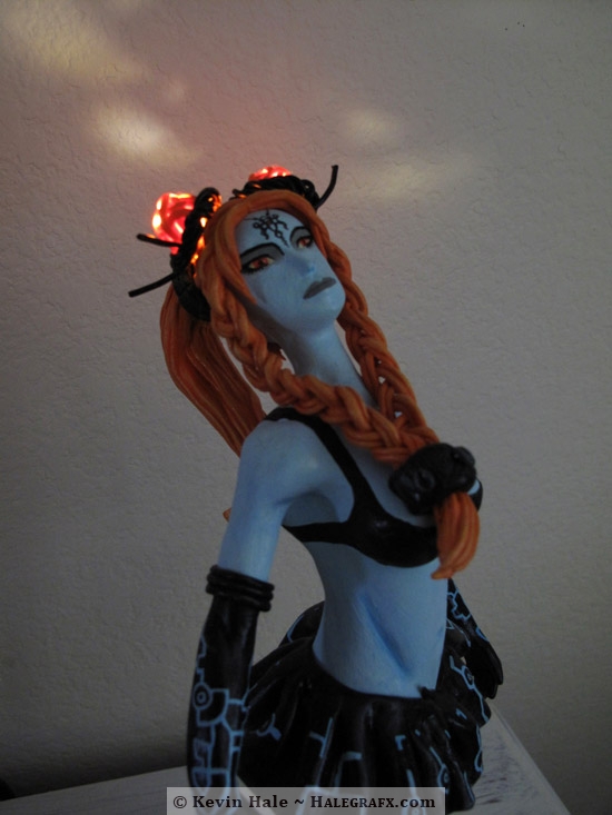 Sailor Midna Statue - LED lights turned on Sailor Midna Statue - LED lights turned on